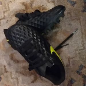 Nike 12c black and lime